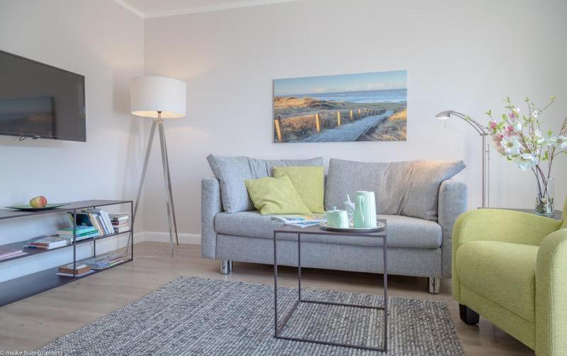 Ocean Breeze _ App_ 4 Apartment *